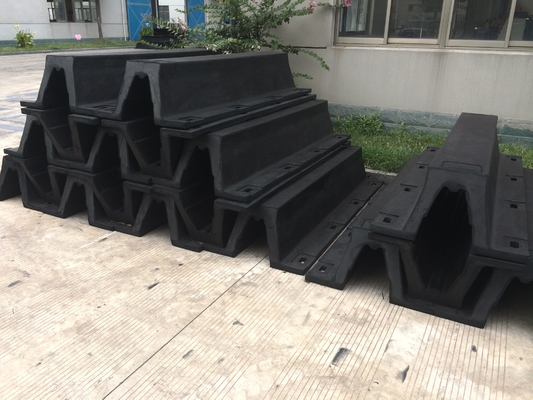 Подгонянный OEM системы обвайзеров резиновой шлюпки гавани в-образности для корабля/морского пехотинца