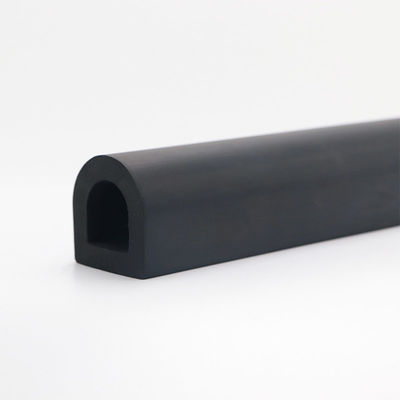 D-образный кранцевый брус. Прочная конструкция. Высокая ударопрочность. Простота установки на судах.