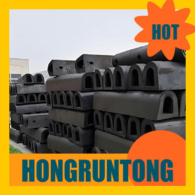 Промышленный резиновый кранцевый отбойник. Превосходная износостойкость, устойчивость к ультрафиолету и минимальное техническое обслуживание