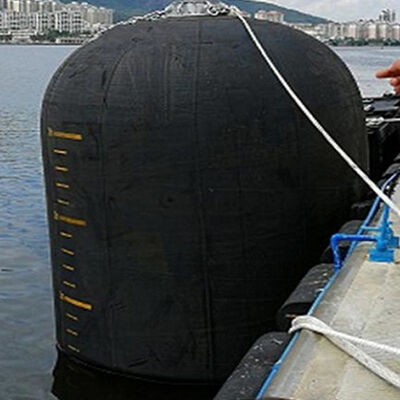 Высокая ударопрочность причального кранца, стабильная работа, прочная структурная поддержка